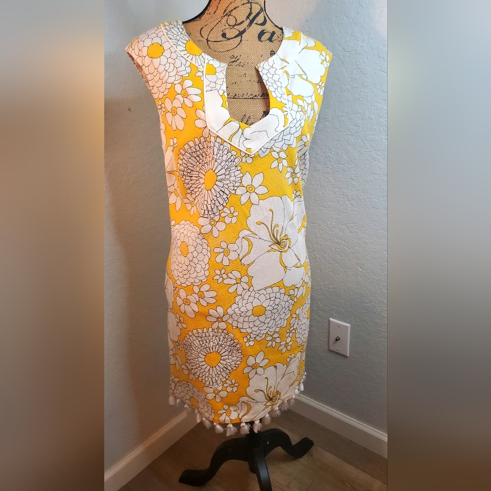 Trina Turk White and Yellow Patterned Garment